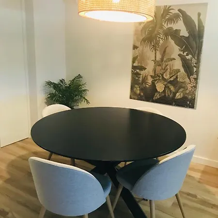 Salinas Apartment